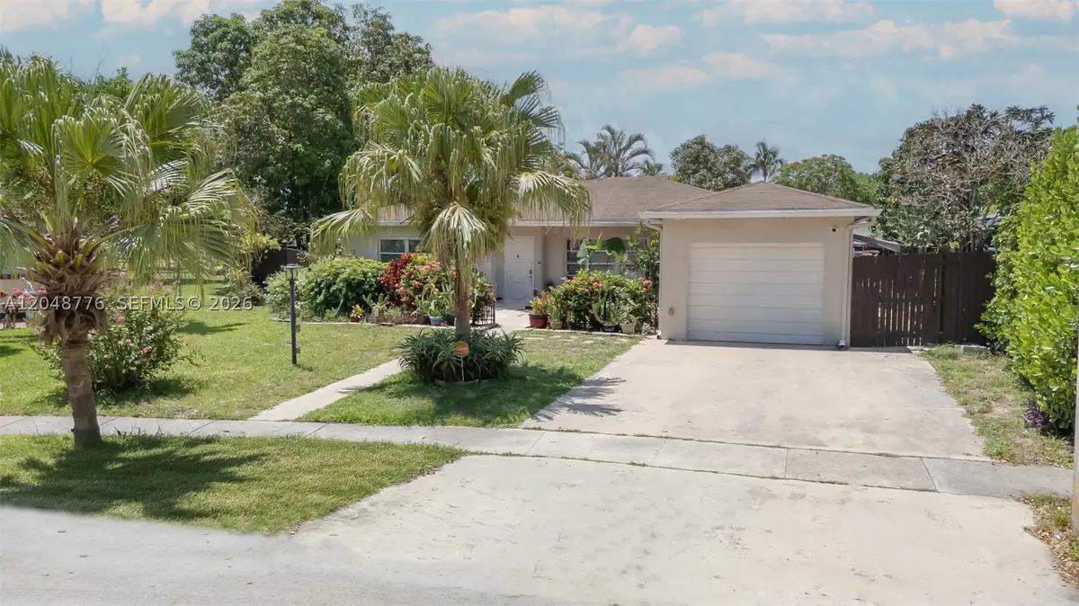 5045 SW 10th St, Margate, FL 33068 - #1