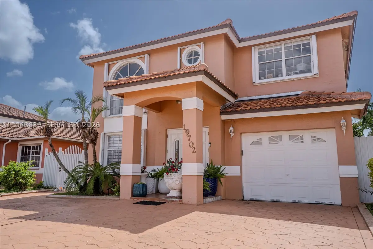 19702 NW 84th Pl, Hialeah, FL 33015 - #1