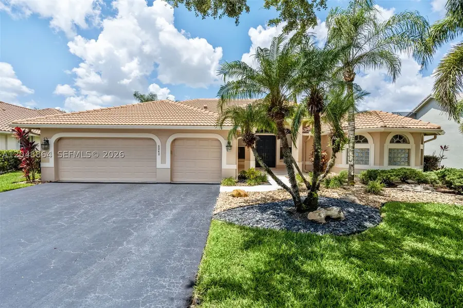 5242 NW 109th Ln, Coral Springs, FL 33076 - #2
