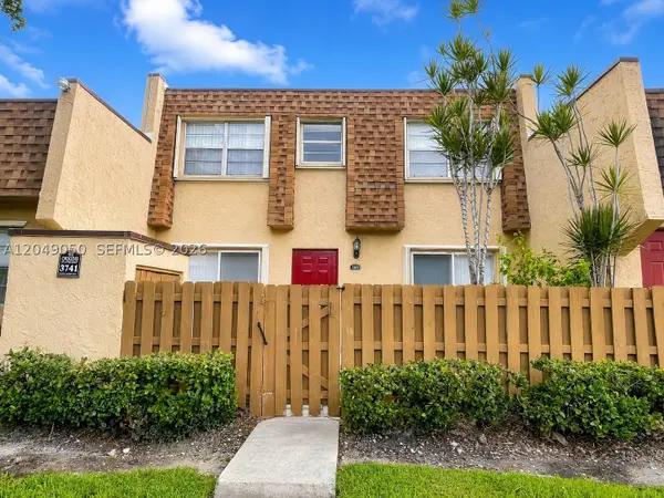 3741 NW 95th Ter #1502, Sunrise, FL 33351