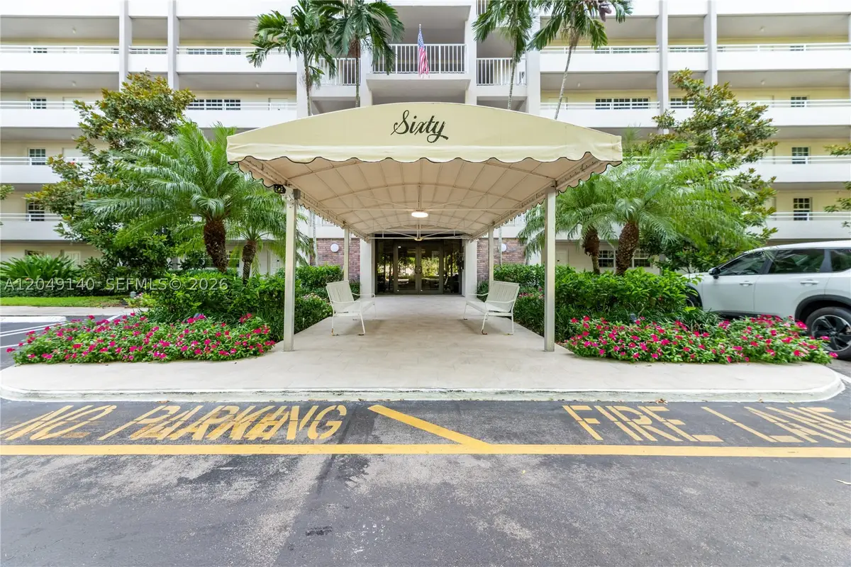 605 Oaks Dr #607, Pompano Beach, FL 33069 - #1