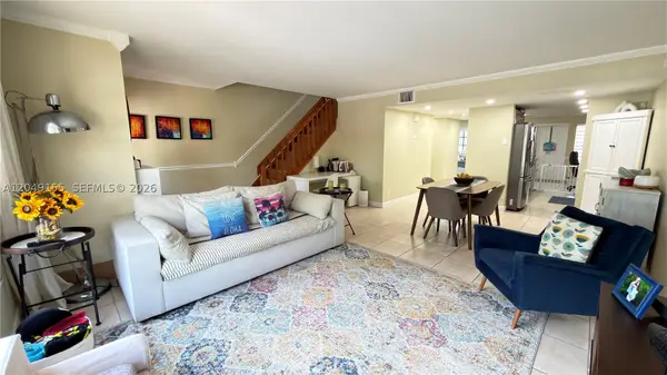 9492 NW 39th St, Sunrise, FL 33351