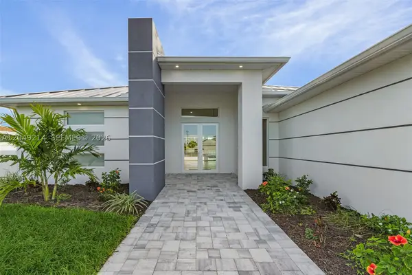1430 SE 23rd St, Cape Coral, FL 33990