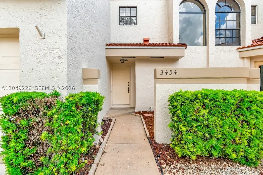 3454 Laurel Oaks Ln, Hollywood, FL 33021 - #3