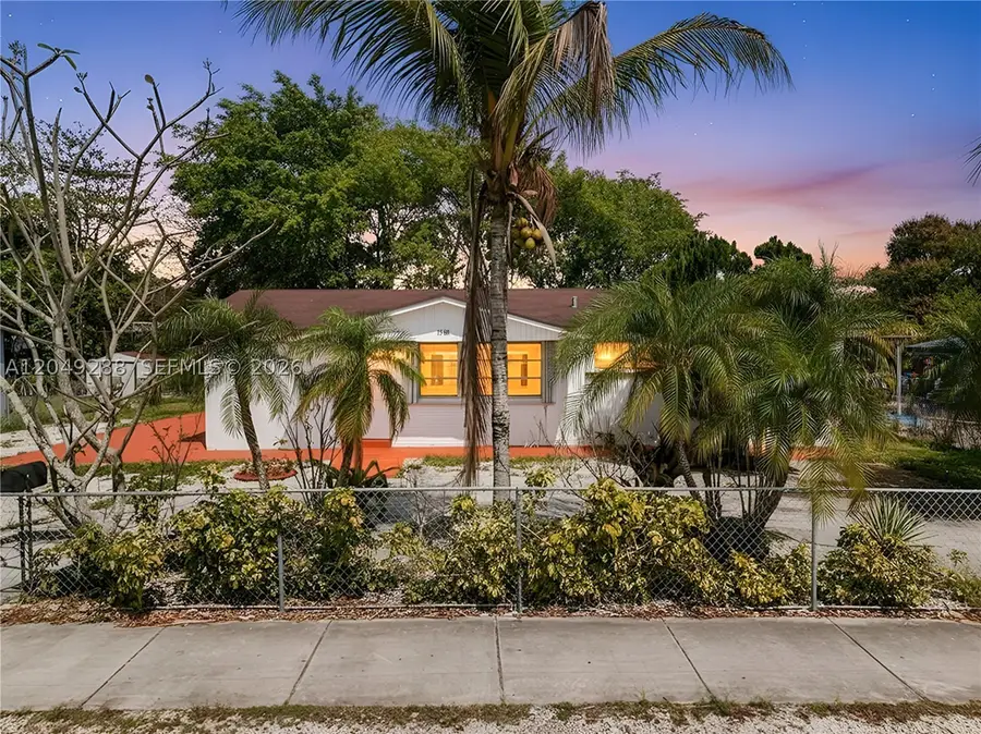 15611 SW 296th St, Homestead, FL 33033 - #2