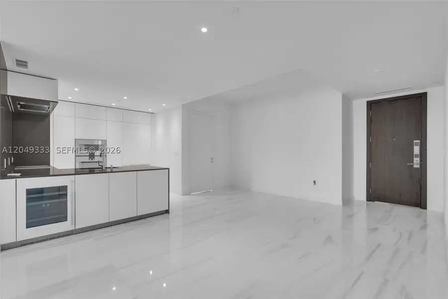 300 Biscayne Boulevard Way #3009W, Miami, FL 33131 - #2