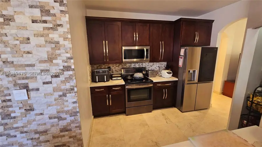 2105 NE 40th Ave, Homestead, FL 33033 - #3