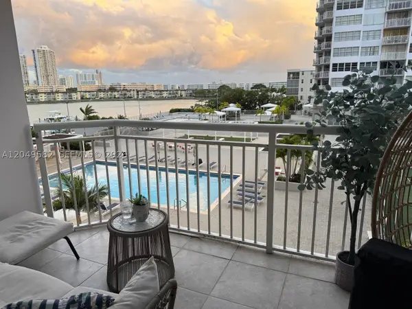 18061 Biscayne Blvd #404, Aventura, FL 33160