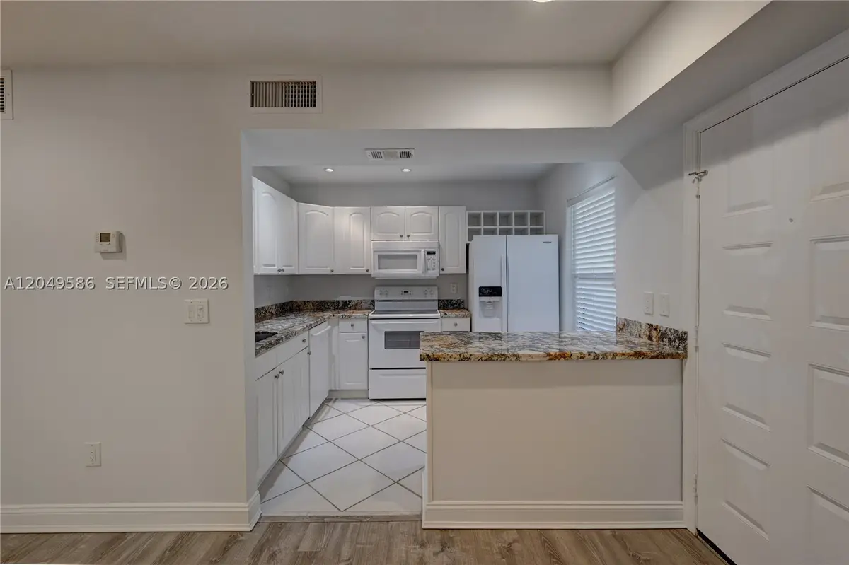9858 NW 3rd St #9858, Plantation, FL 33324 - #1