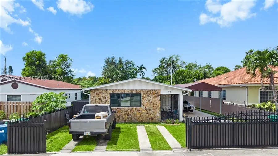 40 NW 119th St, Miami, FL 33168 - #2