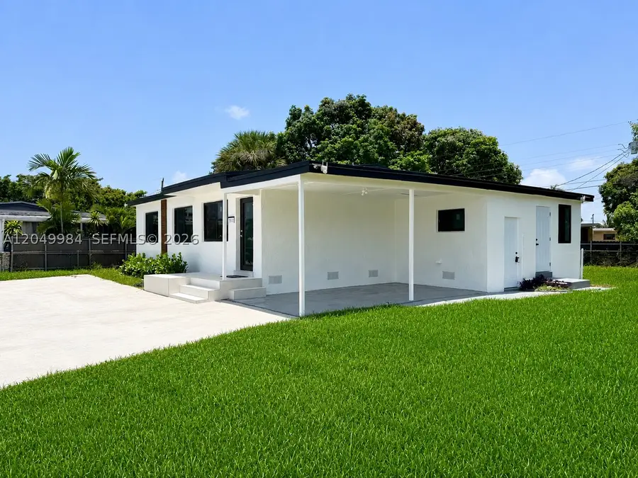 3512 NW 176th Ter, Miami Gardens, FL 33056 - #2
