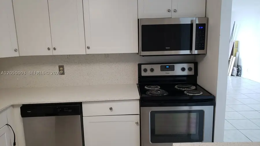 500 Executive Center Dr #4E, West Palm Beach, FL 33401 - #2