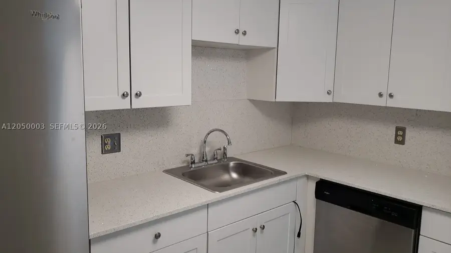 500 Executive Center Dr #4E, West Palm Beach, FL 33401 - #3