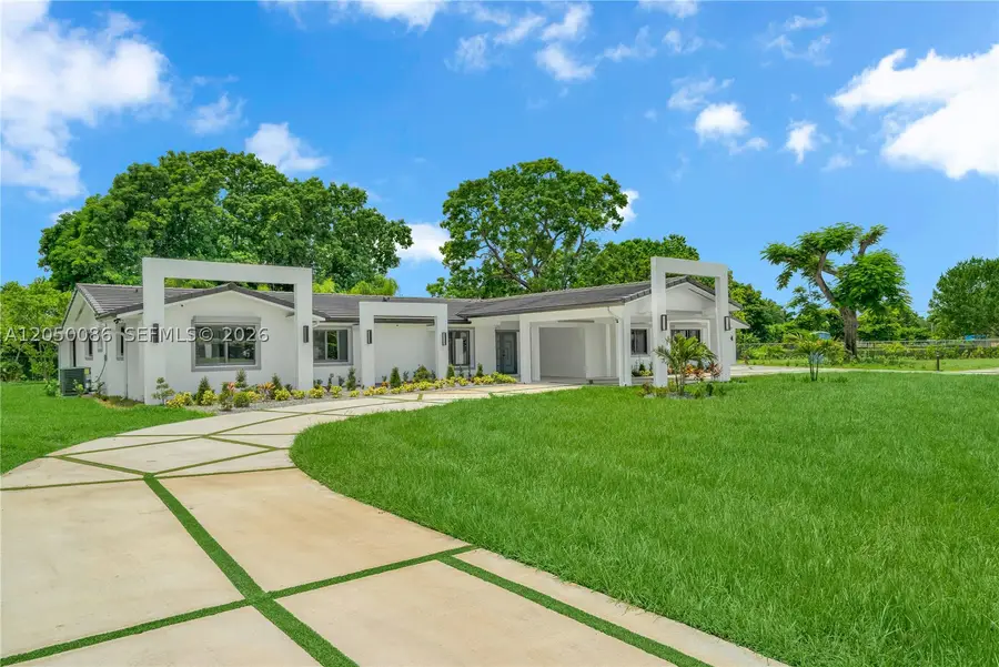 17640 SW 52nd Ct, Southwest Ranches, FL 33331 - #2