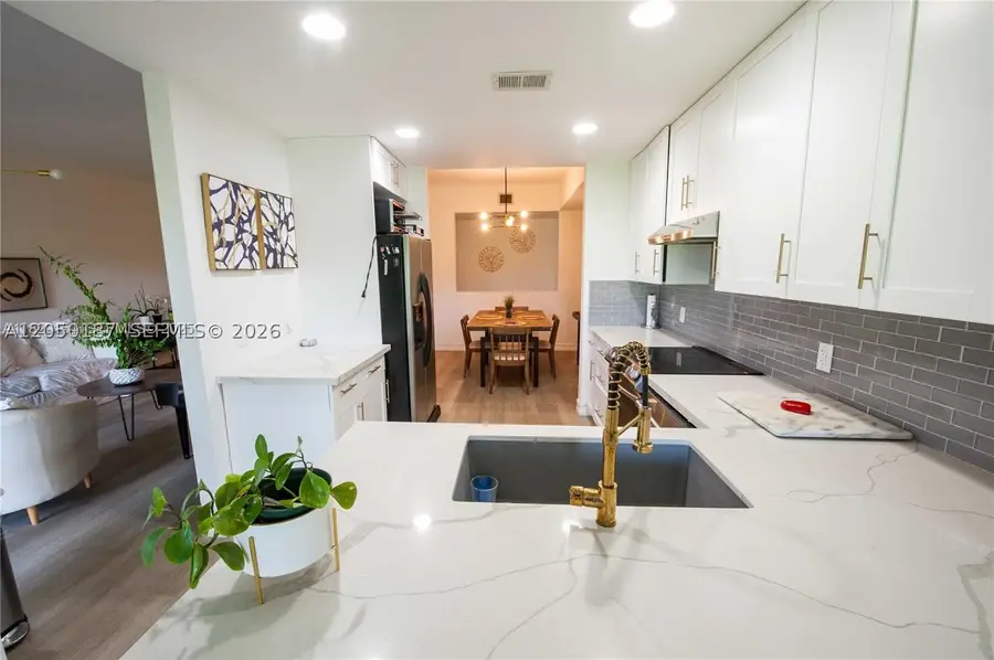 16301 Malibu Dr #79, Weston, FL 33326 - #2