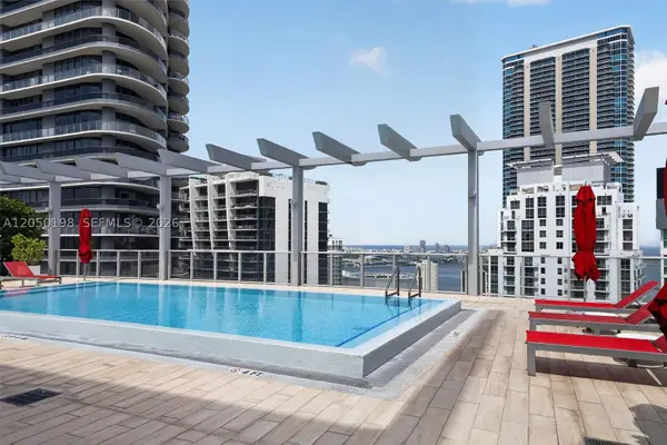 1100 S Miami Ave #3707, Miami, FL 33130