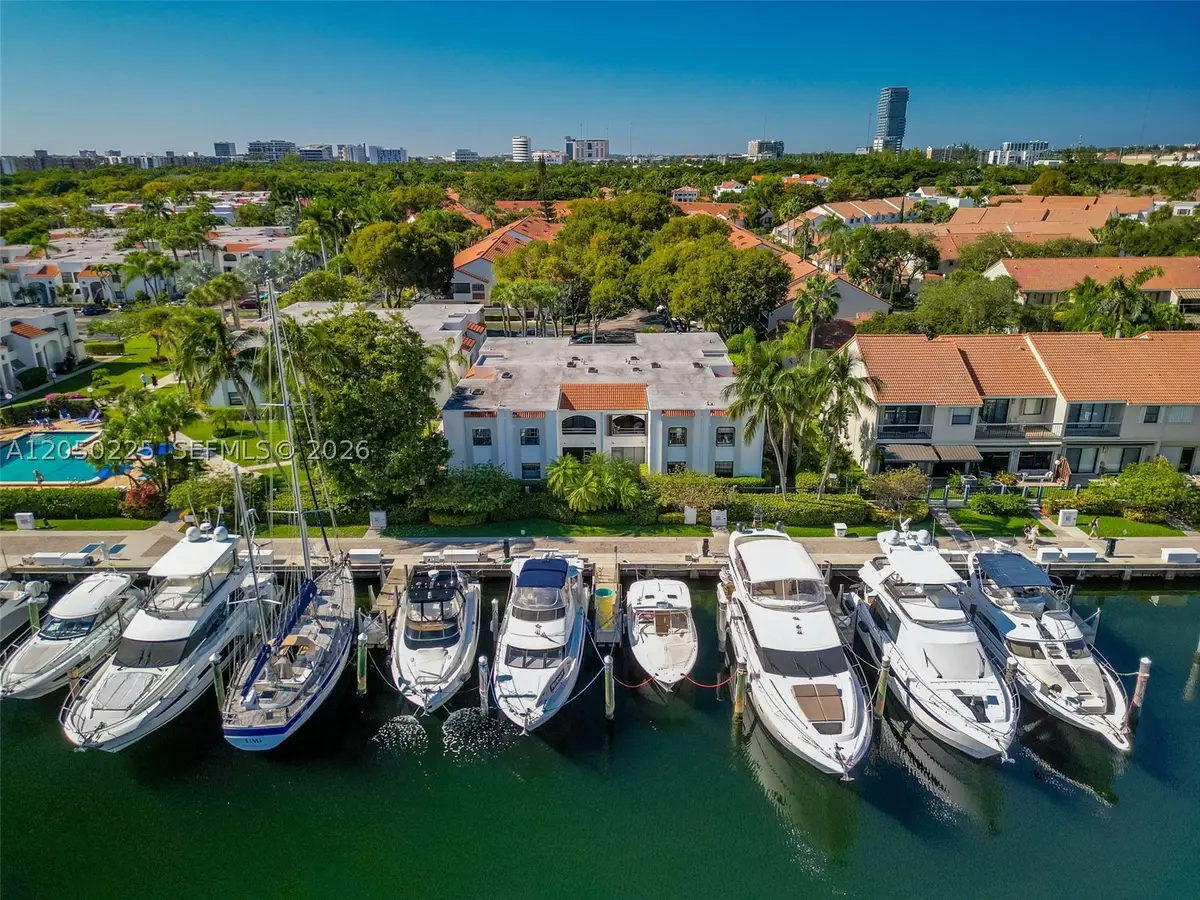 3549 Magellan Cir #418, Aventura, FL 33180 - #1
