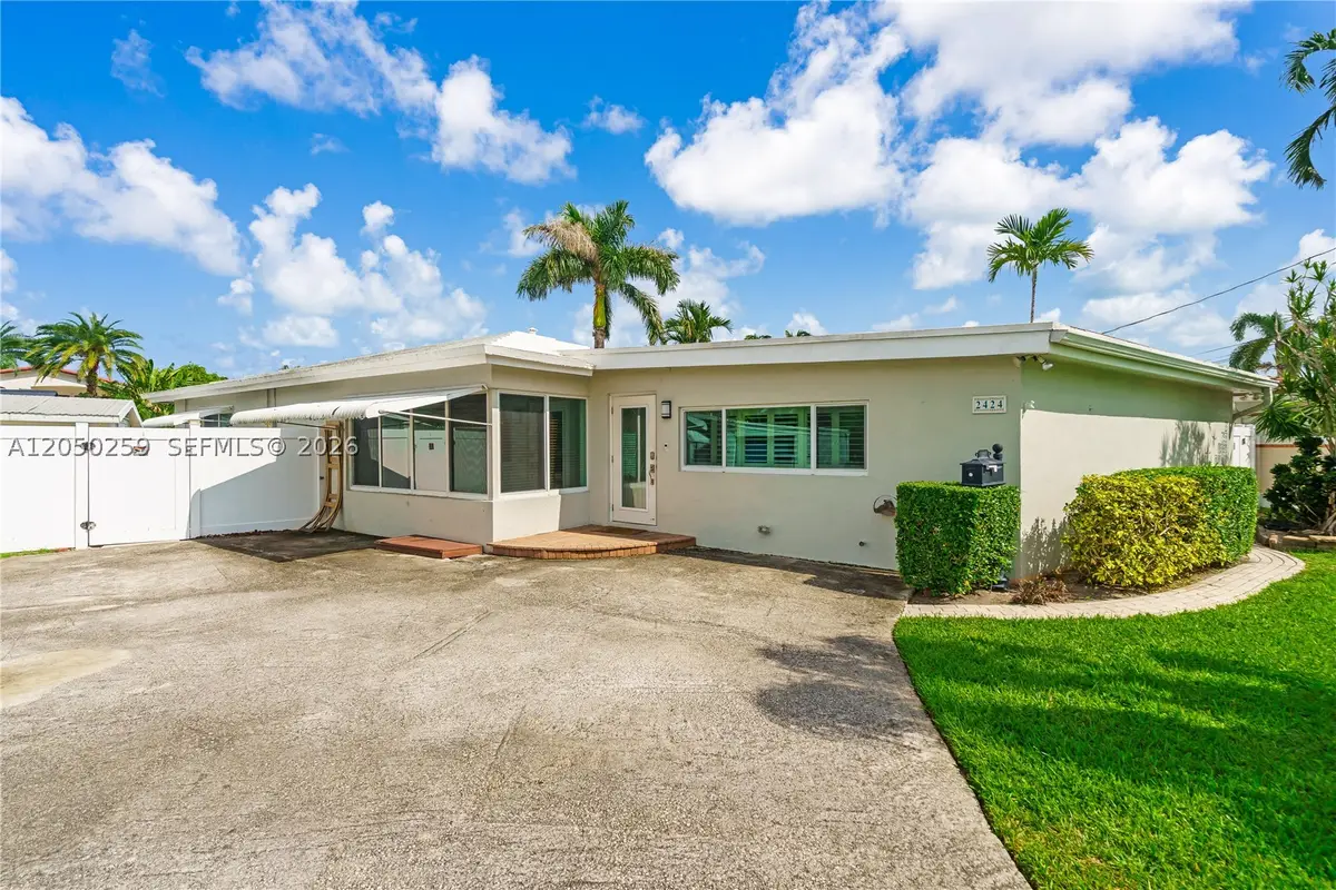 2424 NE 18th Ave, Wilton Manors, FL 33305 - #1