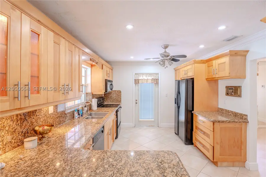 2431 SW 124th Ave, Miami, FL 33175 - #3
