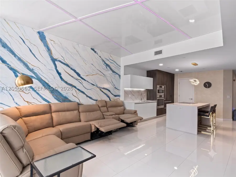 851 NE 1st Ave #3000, Miami, FL 33132 - #3