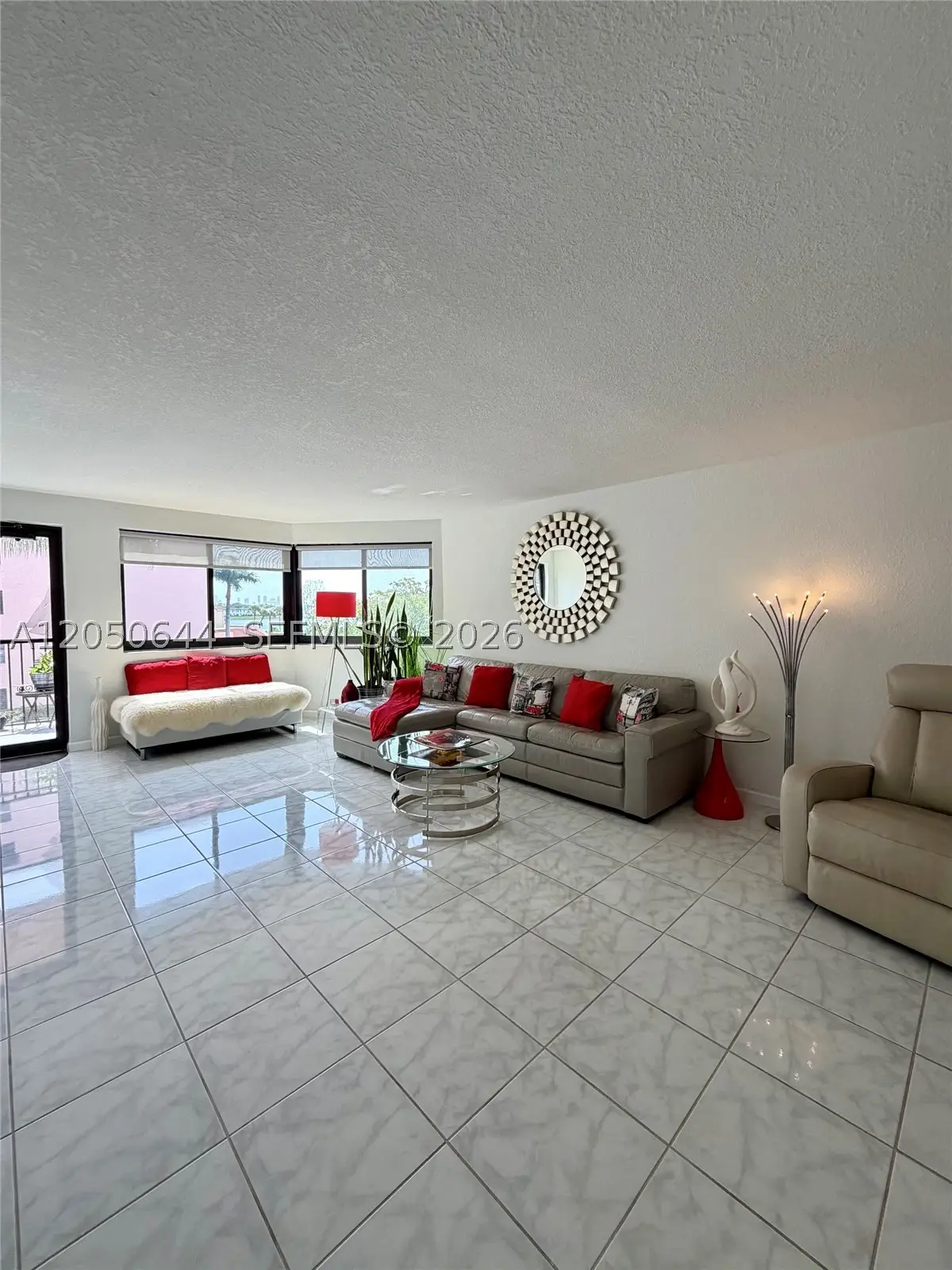 20850 San Simeon Way #302-5, Miami, FL 33179 - #1