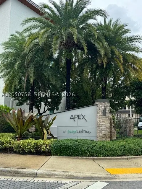 8031 NW 104th Ave #32, Doral, FL 33178