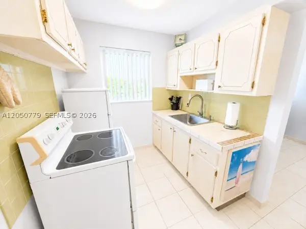 2145 Pierce St #416, Hollywood, FL 33020