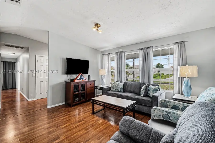 316 SW 19th Ter, Cape Coral, FL 33991 - #3