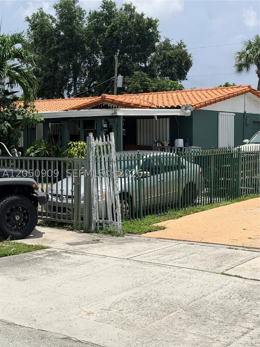 17935 NW 48th Ct, Miami Gardens, FL 33055 - #3