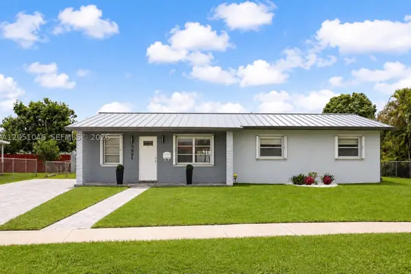 5221 SW 127th Pl, Miami, FL 33175