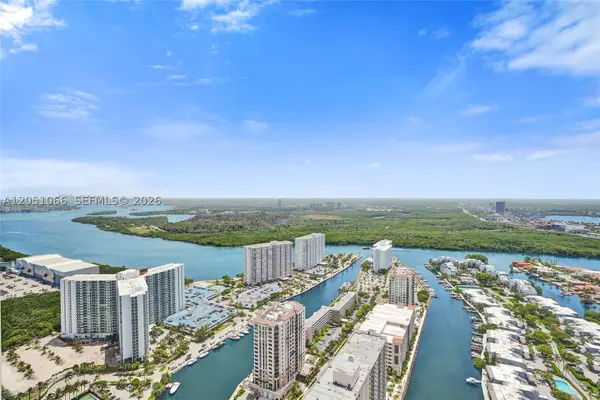16001 Collins Ave #4305, Sunny Isles Beach, FL 33160