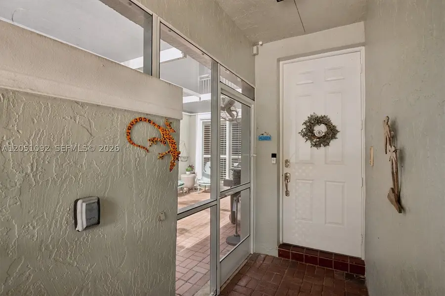1140 Weeping Willow Way, Hollywood, FL 33019 - #2