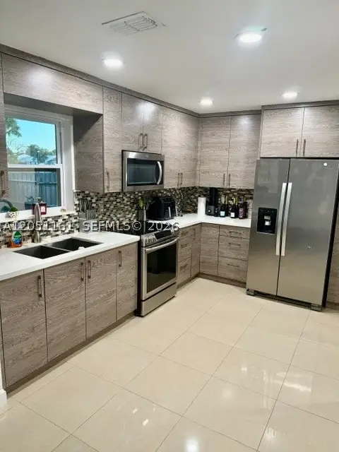 10350 SW 208th Ter, Cutler Bay, FL 33189 - #3