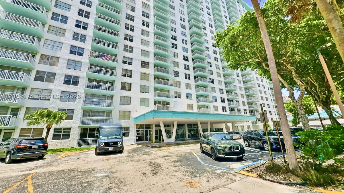 301 174th St #1907, Sunny Isles Beach, FL 33160 - #1