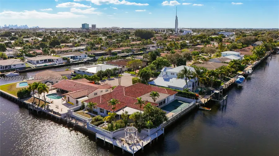 2811 NE 57th St, Fort Lauderdale, FL 33308 - #3