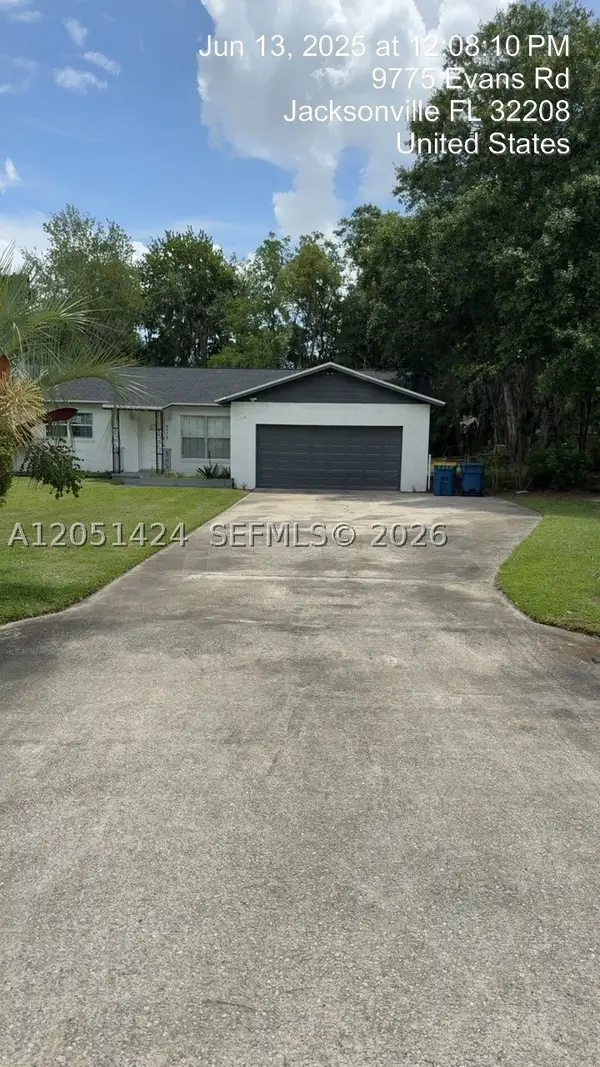 9775 Evans, Jacksonville, FL 32208