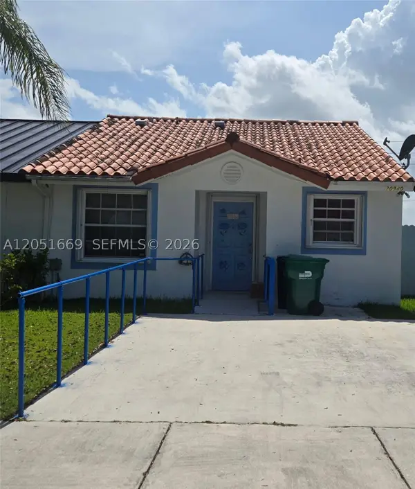 20940 SW 121st Ave, Miami, FL 33177