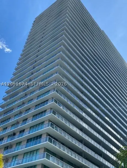 79 SW 12th St #1702-S, Miami, FL 33130