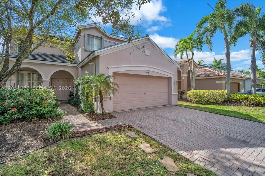 1058 Tupelo Way, Weston, FL 33327 - #3