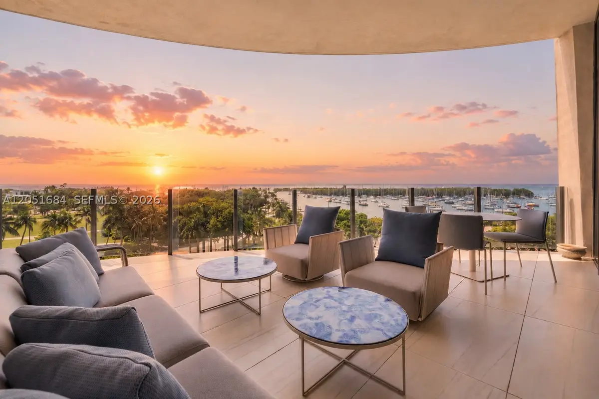 2811 S Bayshore Dr #6A, Miami, FL 33133 - #1