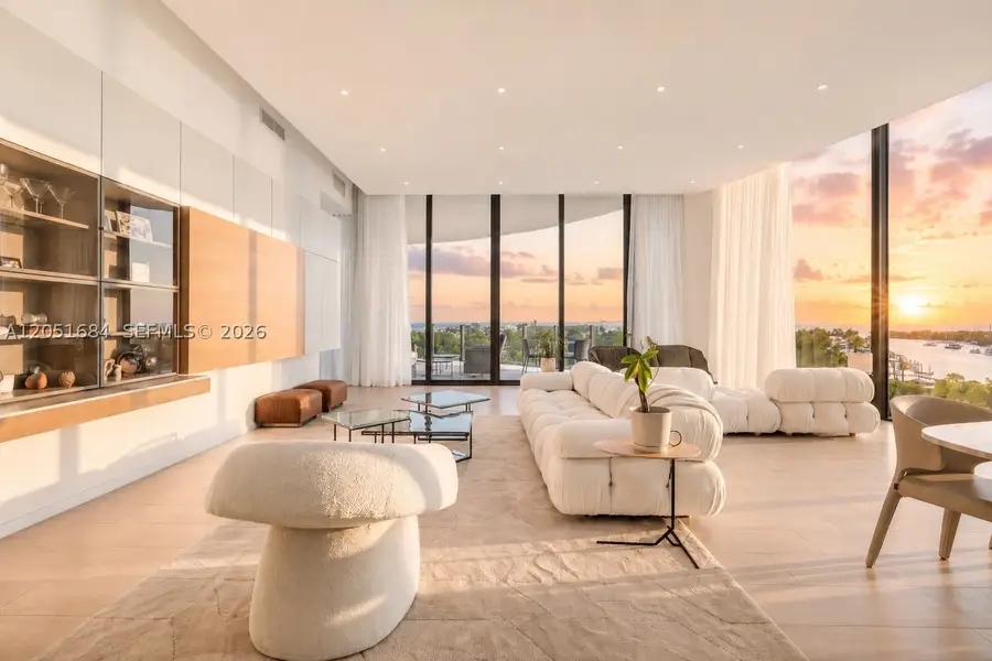 2811 S Bayshore Dr #6A, Miami, FL 33133 - #2