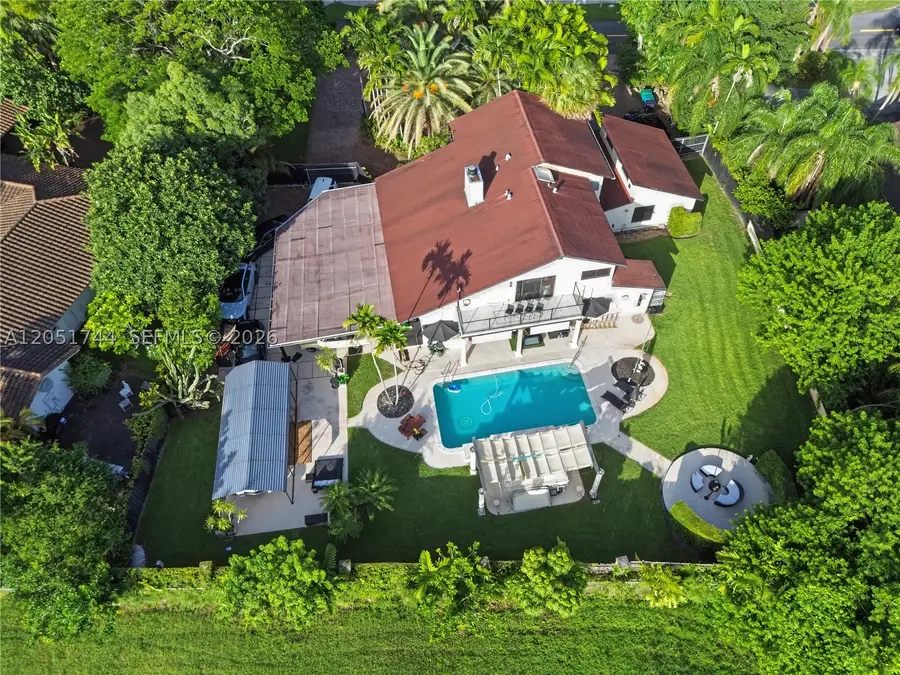 9720 E Calusa Club Dr, Miami, FL 33186 - #3