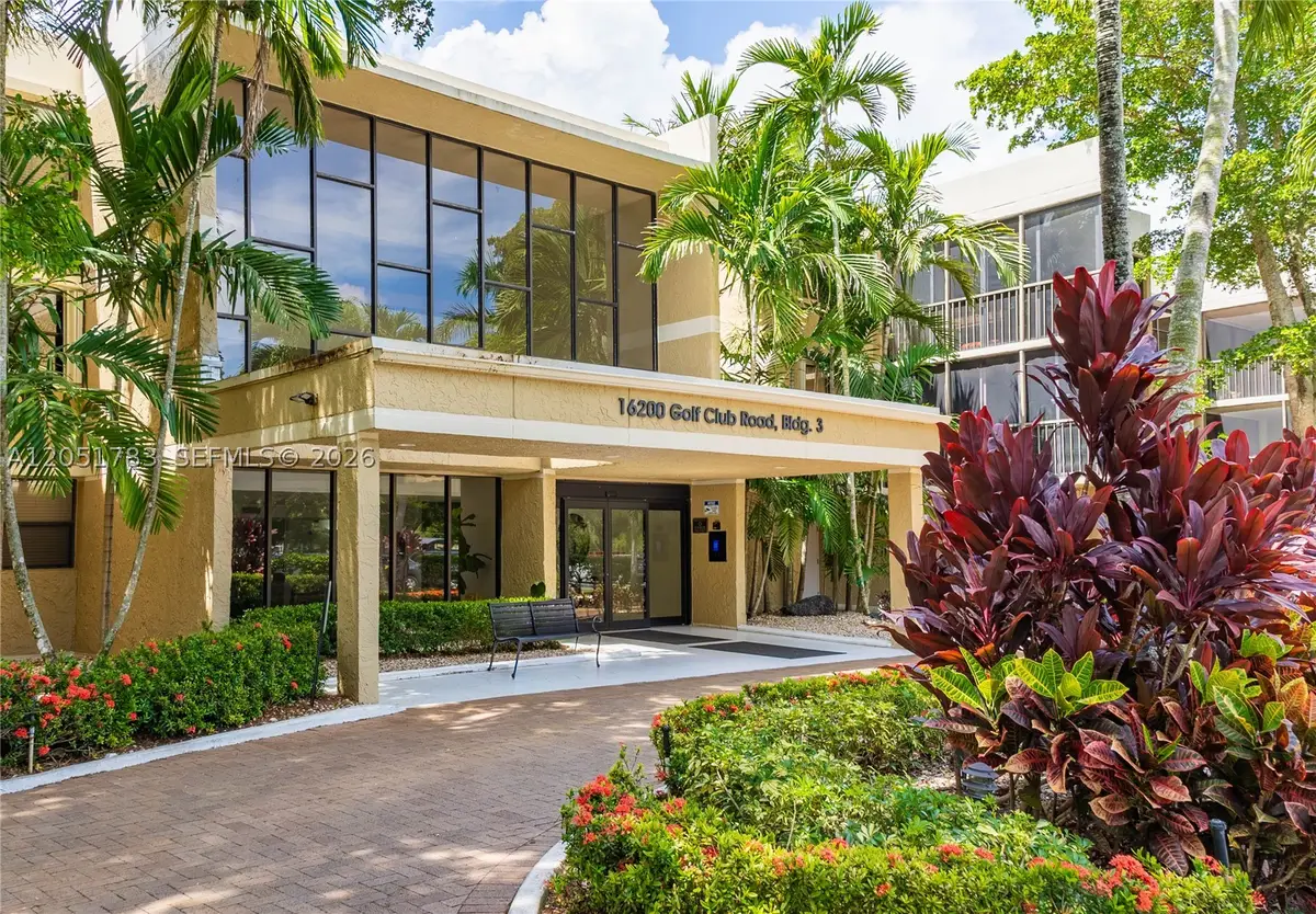 16200 Golf Club Rd #109, Weston, FL 33326 - #1