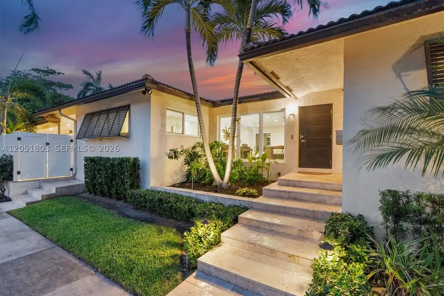 1255 Taylor St, Hollywood, FL 33019 - #2