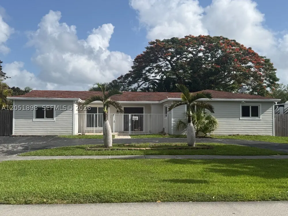 10601 SW 96th St, Miami, FL 33176 - #1