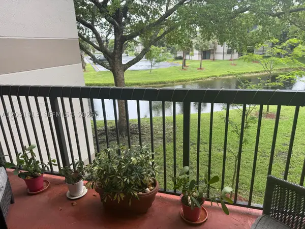 Address Withheld By Seller, Sunrise, FL 33351