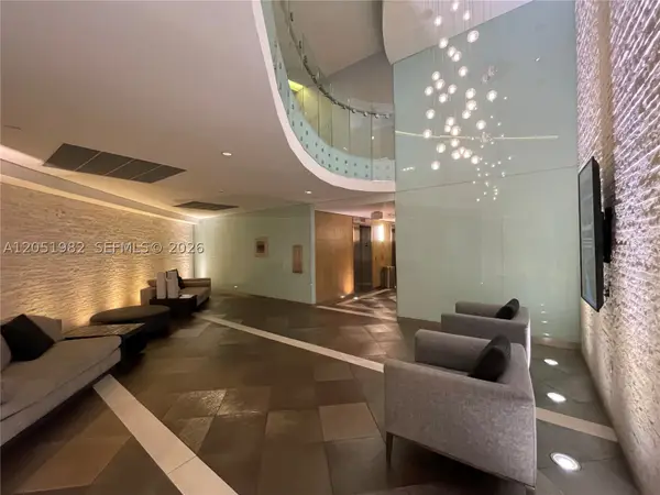 92 SW 3rd St #5012, Miami, FL 33130