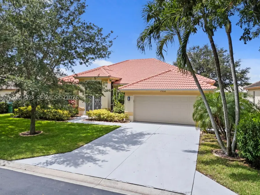 7538 Citrus Hill Ln, Naples, FL 34109 - #2