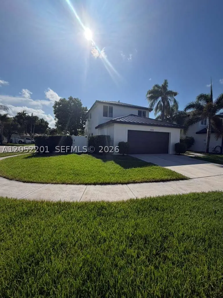 1920 NW 182nd Ter, Pembroke Pines, FL 33029 - #3