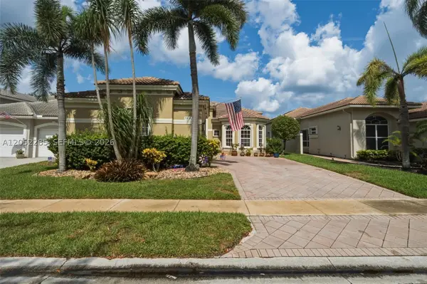 5818 NW 126th Ter, Coral Springs, FL 33076